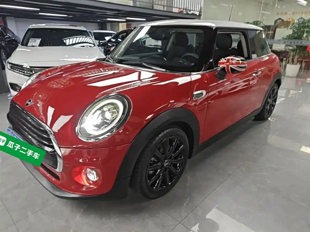 MINI MINI 2019 1.5T COOPER Artist