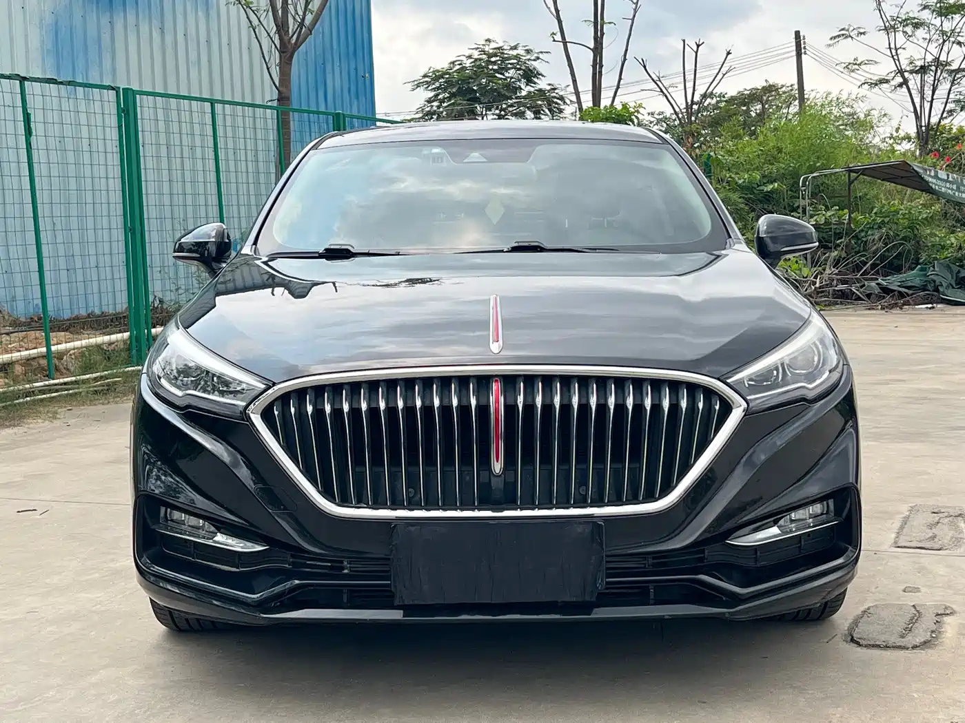 Hongqi H5 2022 Classic 1.8T Auto Smart Connect Flag Rhythm Edition фото 2