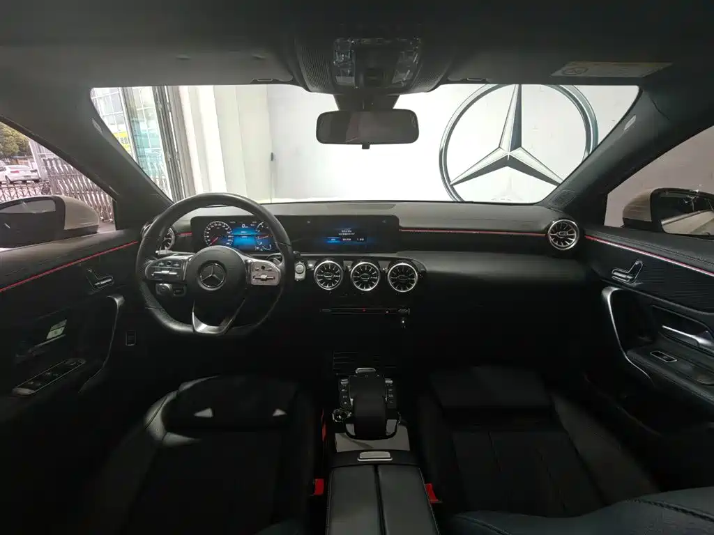 MERCEDES-BENZ A CLASS