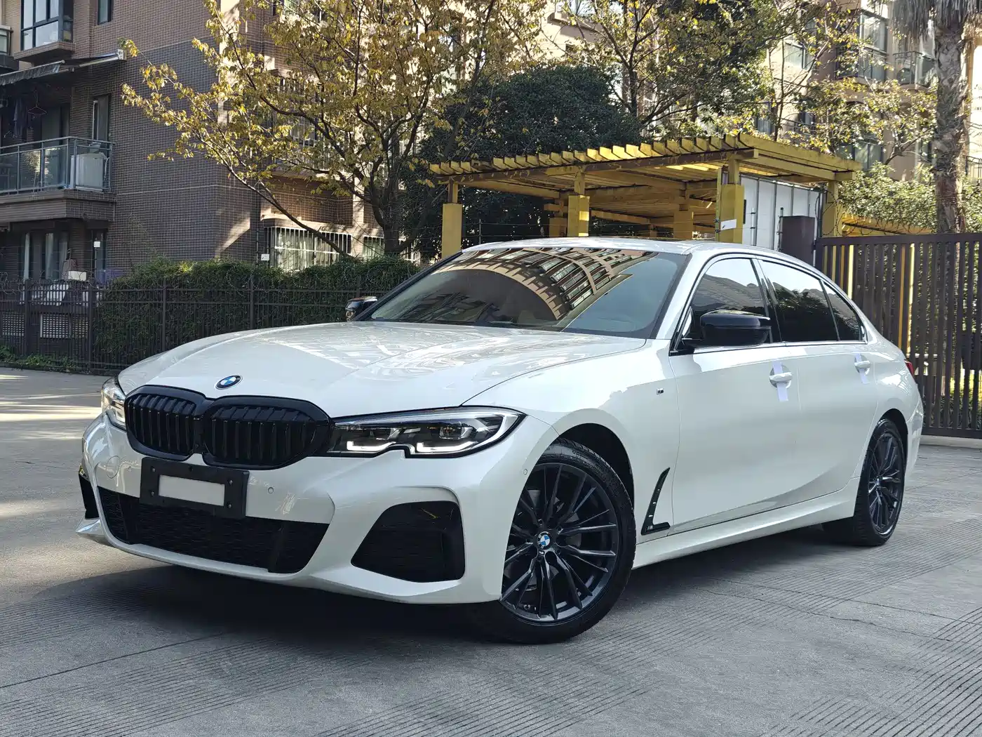 BMW 3 Series 2021 325Li M Sport Night Edition