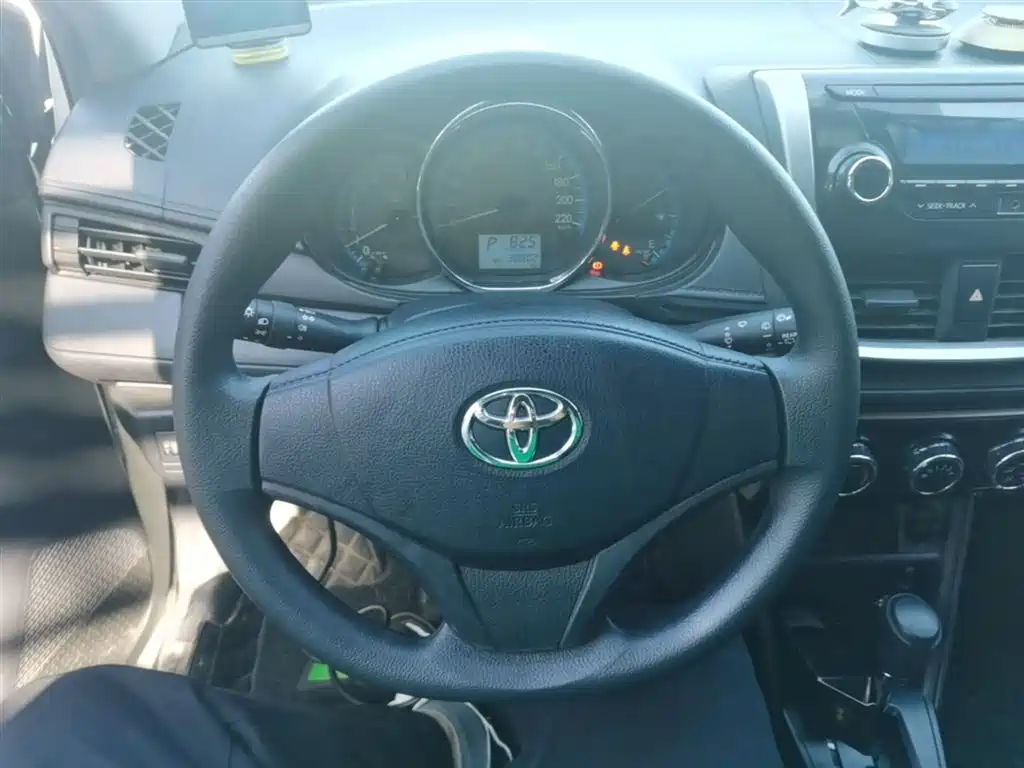 Toyota Vios FS 2019 1.5L CVT Fengchi Edition фото 11