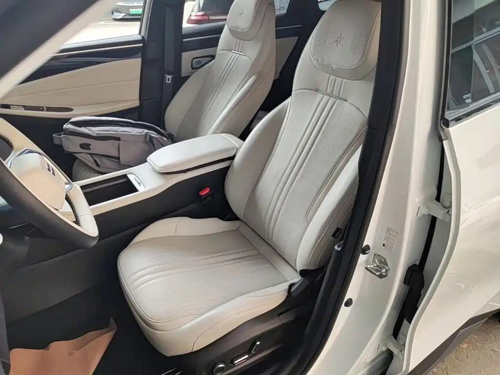 Geely Galaxy Galaxy L7 2023 2023 1.5T 115km Starship