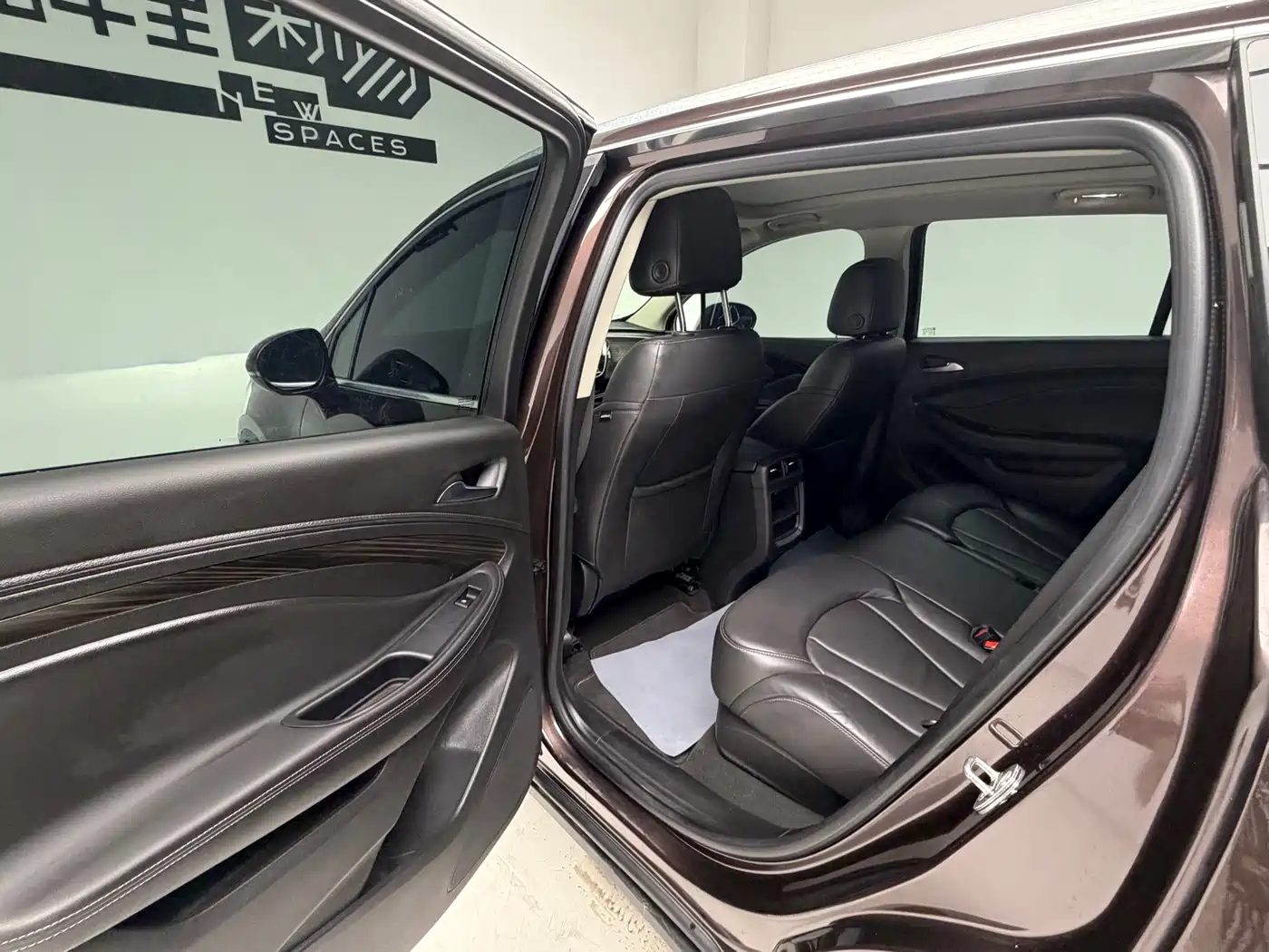 Buick Envision Plus 2020 20T FWD Elite фото 16