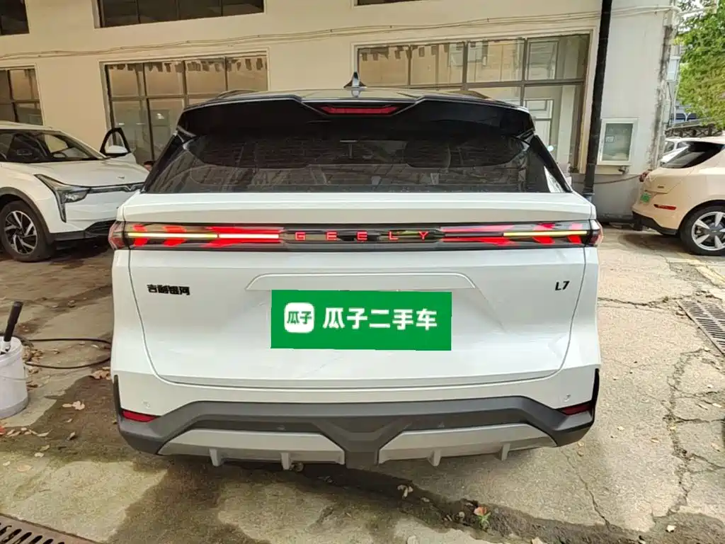 Geely Galaxy Galaxy L7 2023 2023 1.5T 115km Starship