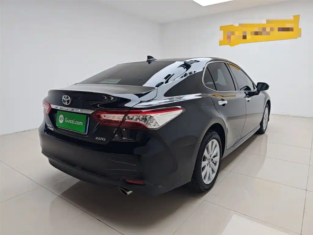 Toyota Camry 2018 2.0G Luxury Edition фото 7