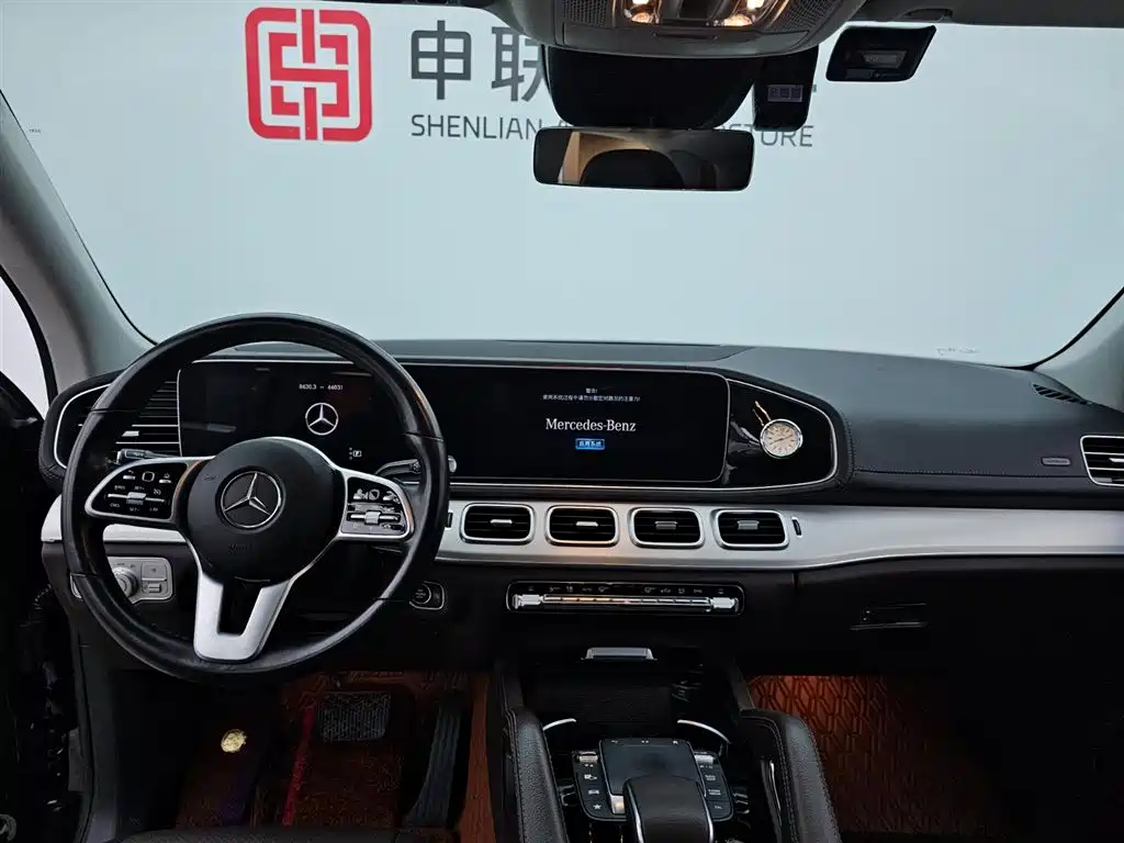 Mercedes-Benz GLE 2021 GLE 450 4MATIC Fashion фото 15