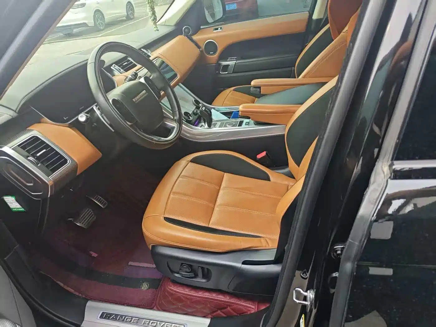 Land Rover Range Rover Sport 2021 3.0 L6 Gloss Black Edition фото 5