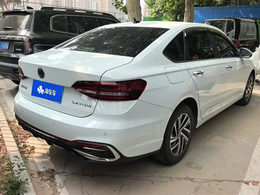 Volkswagen Lavida 2024 Model 1.5L Automatic Starlight 5 Million Edition фото 3