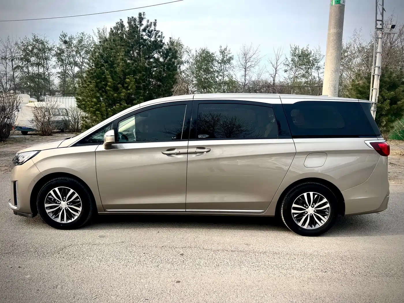 Buick GL8 2023 ES Landmaster Exclusive фото 8