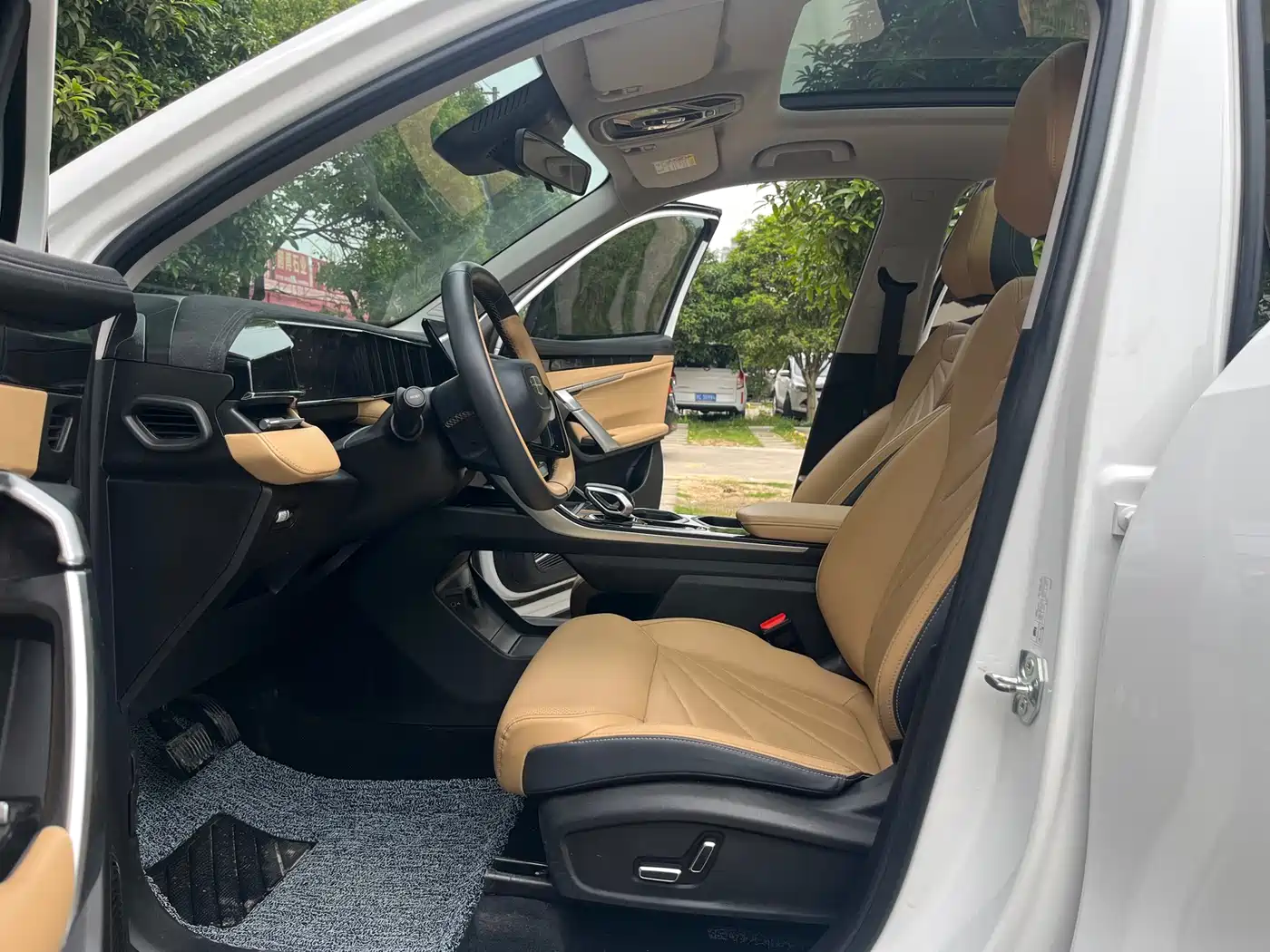 Geely Boyue L 2023 2023 1.5TD DCT Premium