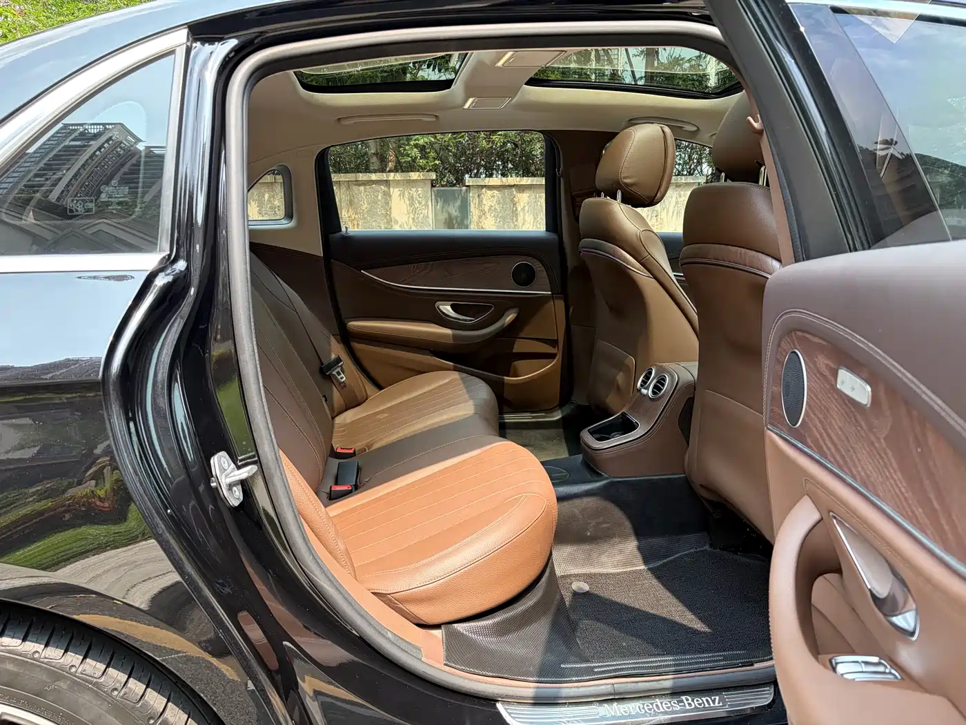 Mercedes-Benz E-Class 2021 Facelift E 300 L Sport Fashion фото 10