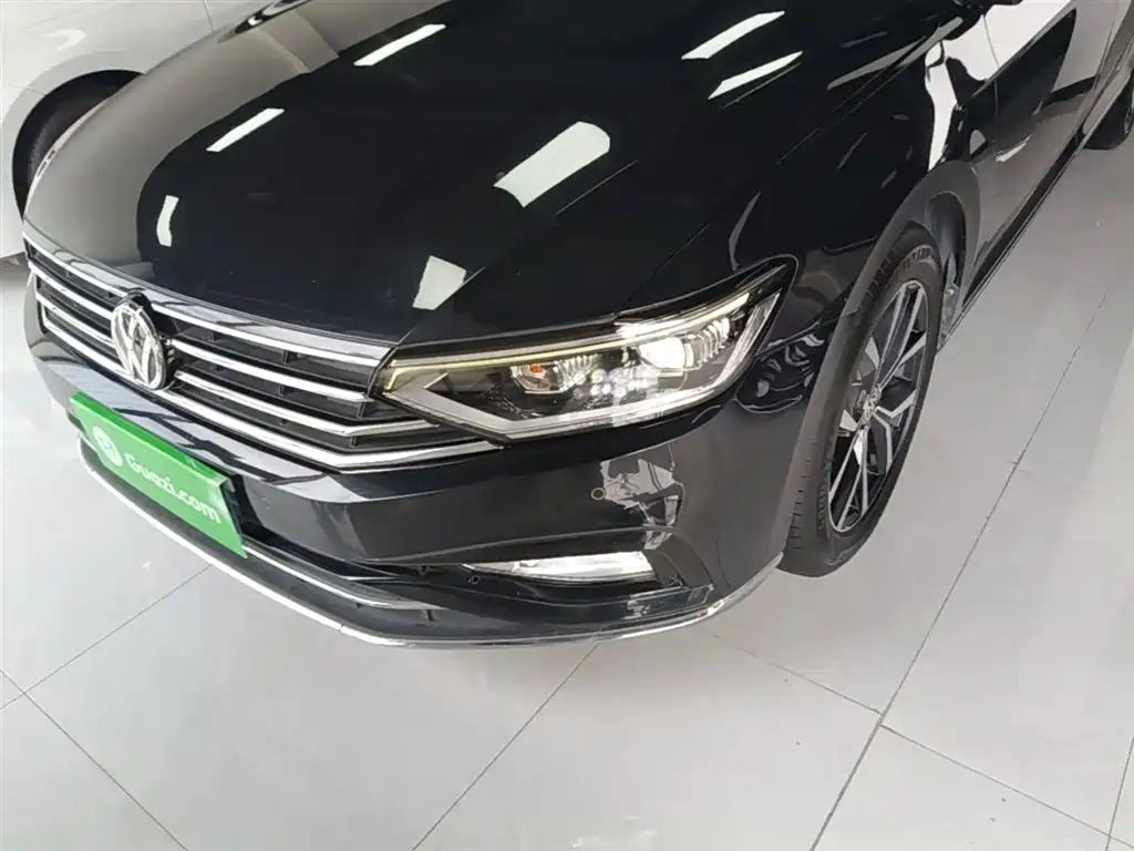 Volkswagen Magotan 2020 330TSI DSG Leading фото 24