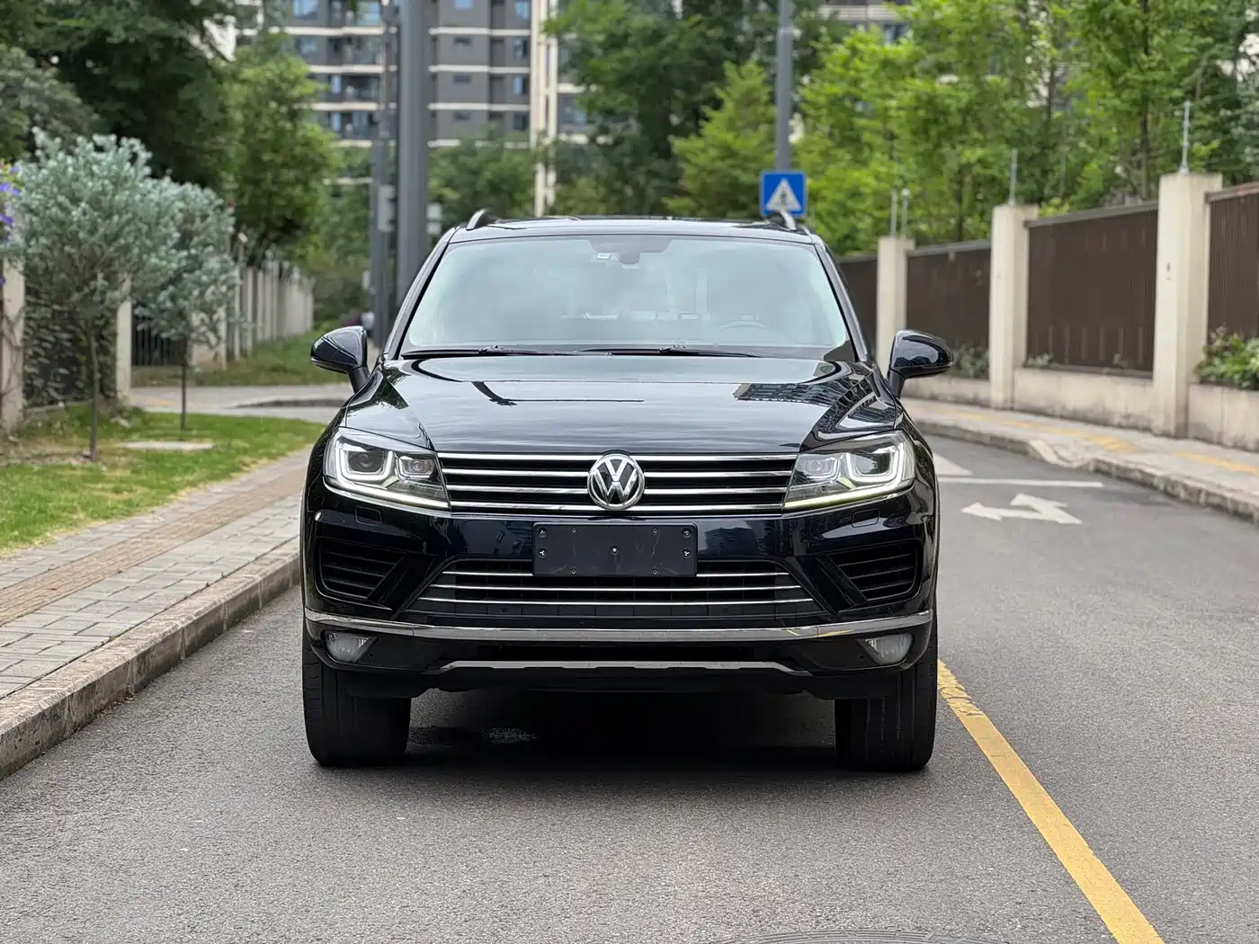 Volkswagen Touareg 2017 3.0TSI Explorer Edition фото 2