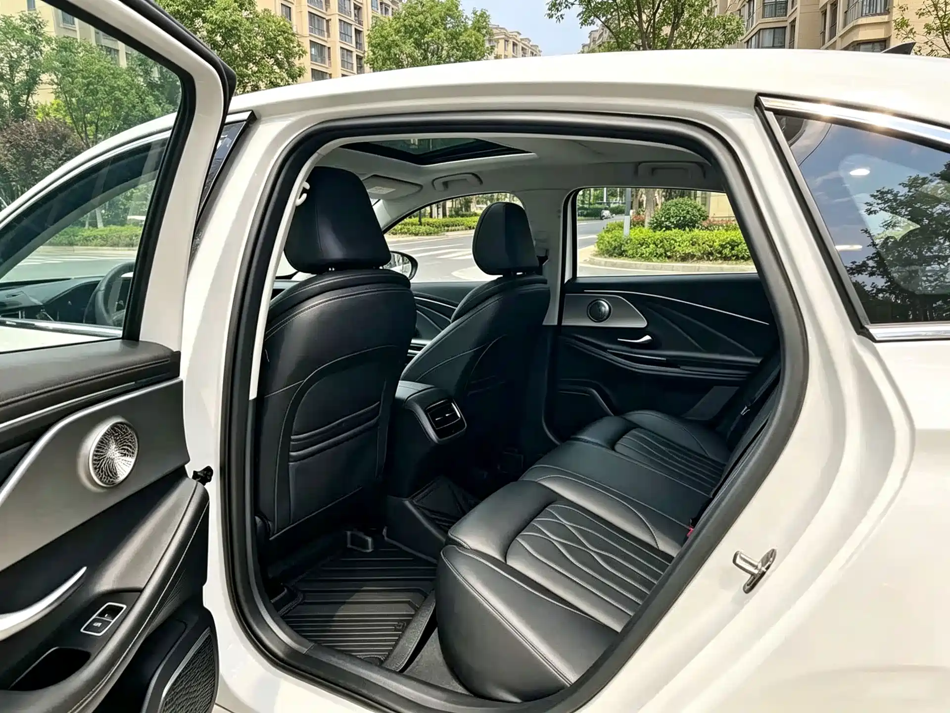 Фото 6 - Chery Arrizo 8