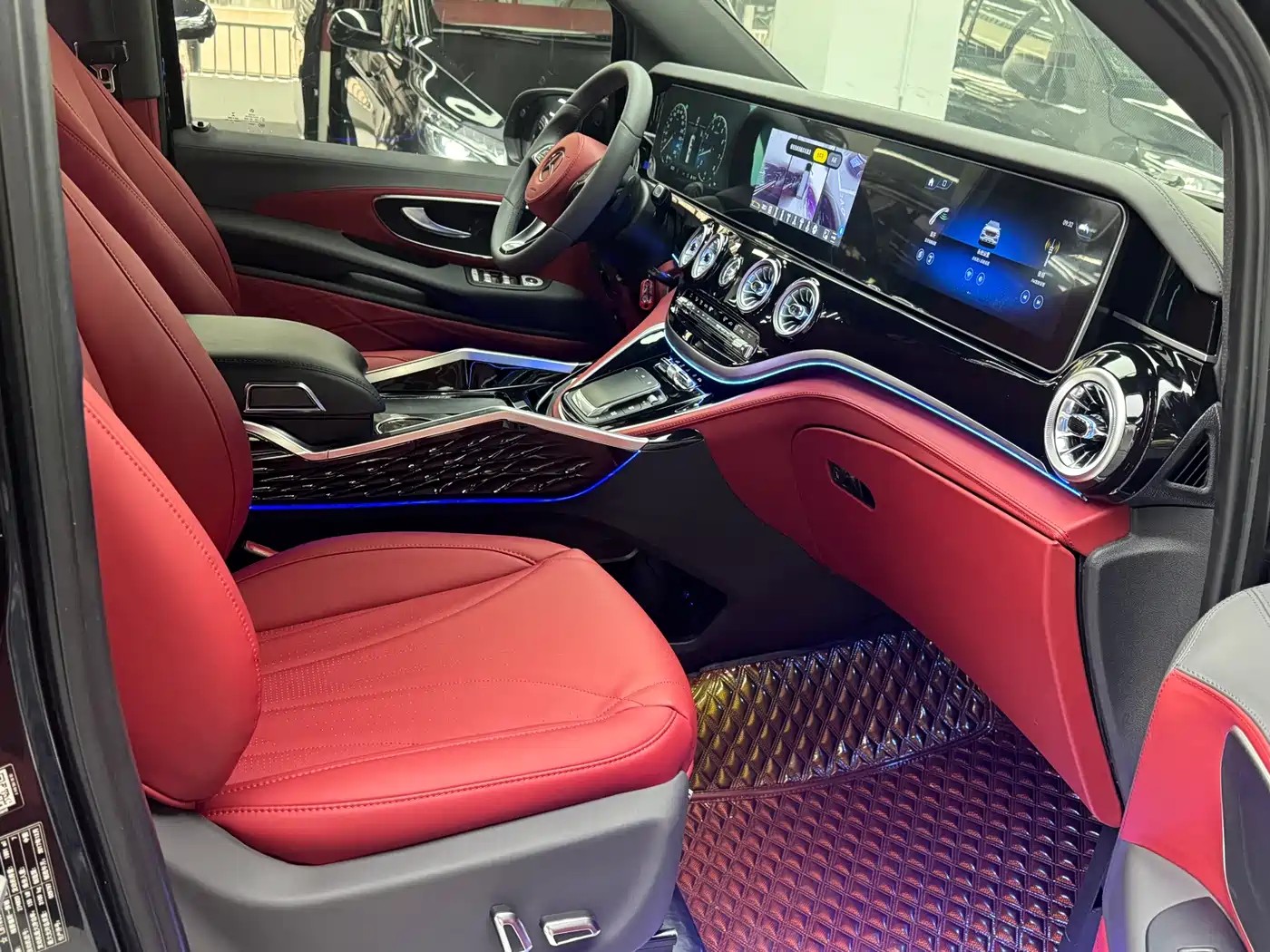 Mercedes-Benz Vito 2016 2.0T Elite Edition фото 17