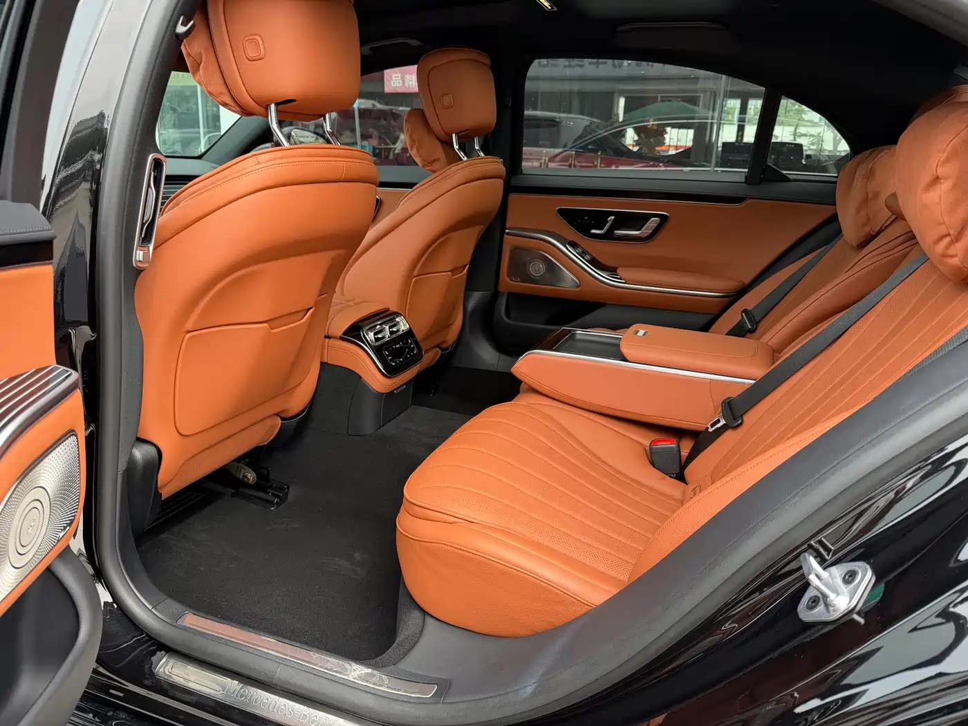 Mercedes-Benz S-Class 2023 Model S 400 L Business Edition фото 13