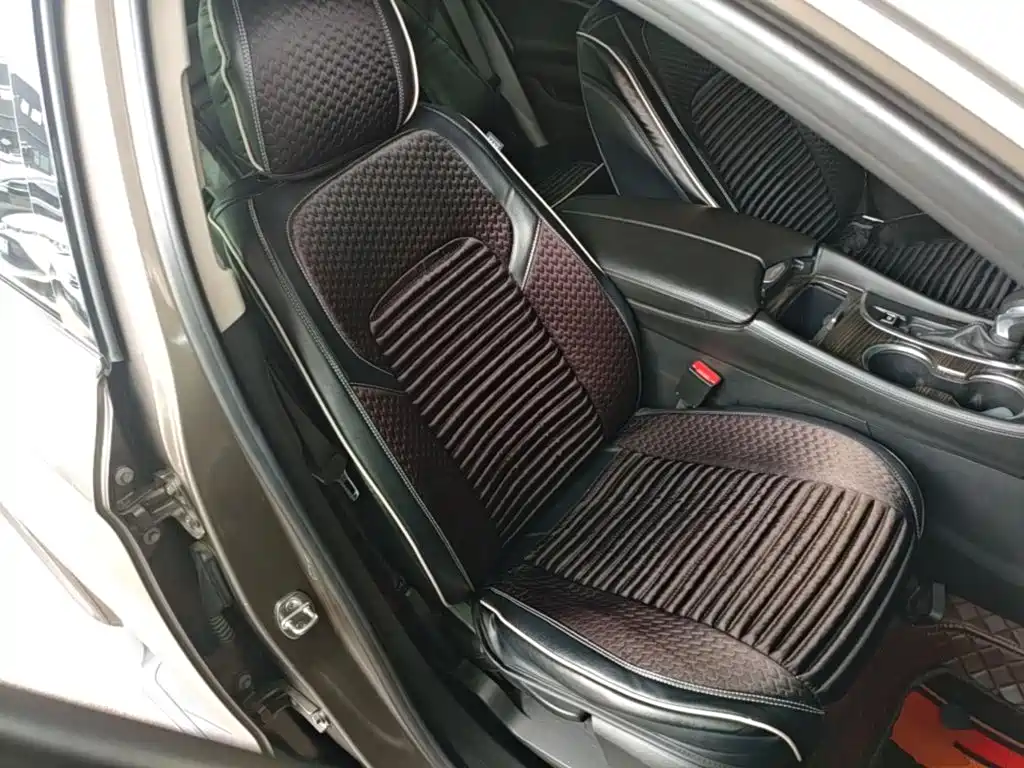 Фото 25 - Buick Envision Plus