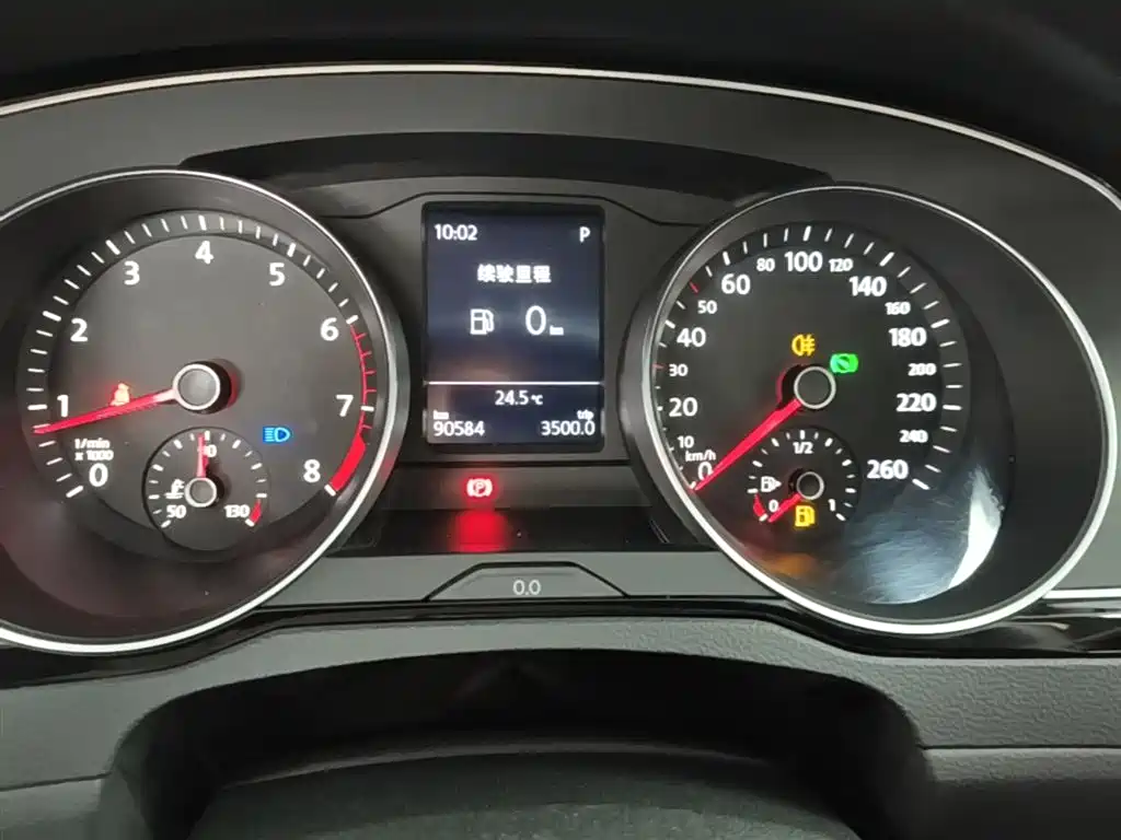 Volkswagen Magotan 2020 330TSI DSG Leading фото 12