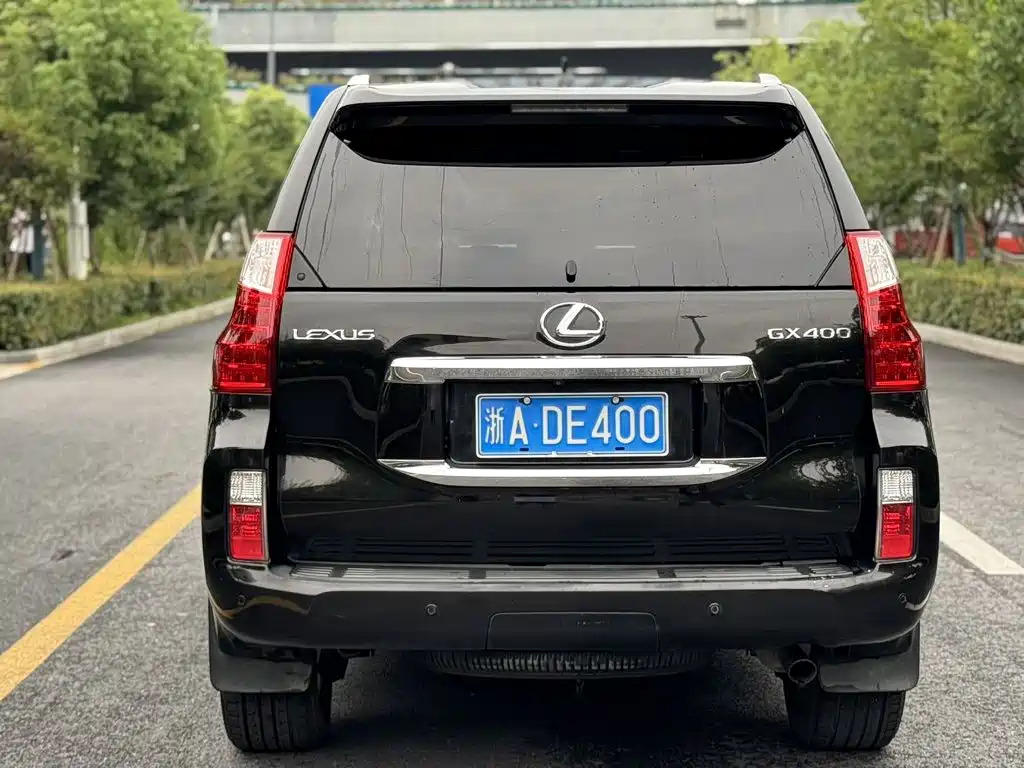 Фото 5 - Lexus GX
