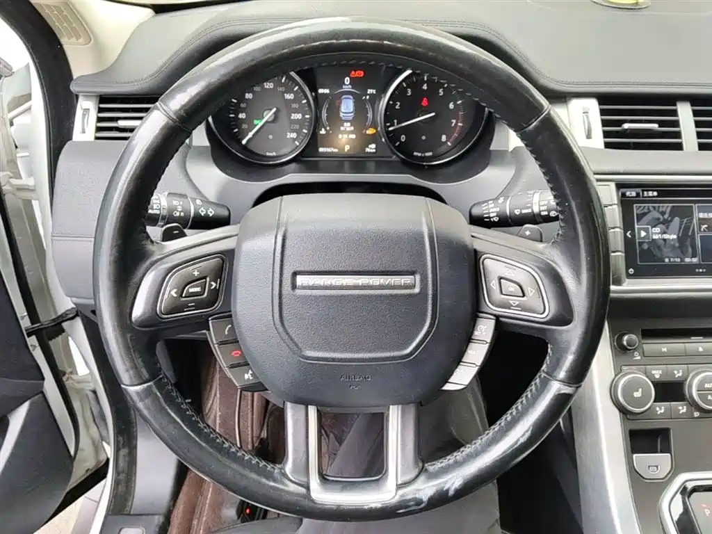 Land Rover Range Rover Evoque 2016 2.0T SE ZhiYao фото 11