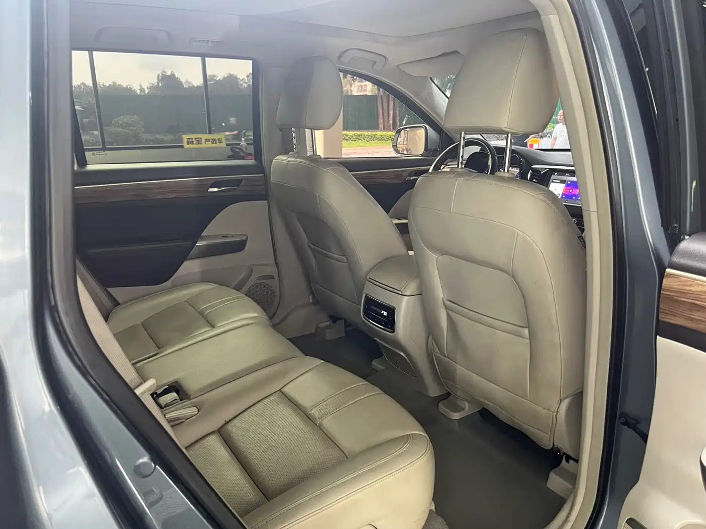GAC Trumpchi Trumpchi GS8 2017 320T 2WD Luxury Smart Connect (7-seater) фото 16