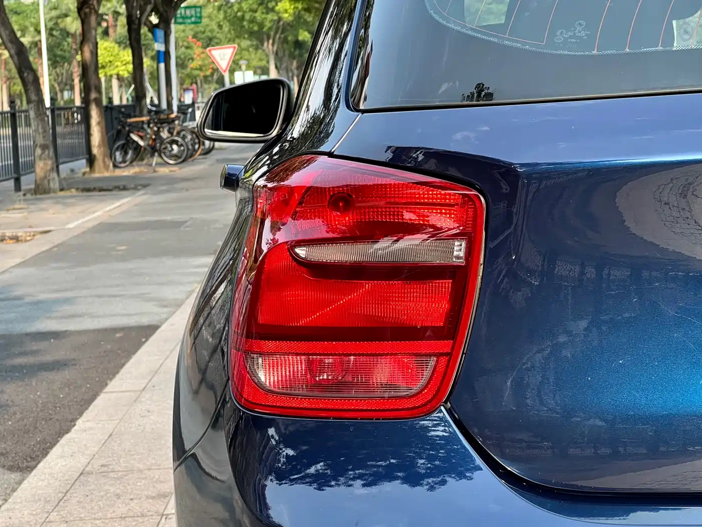 BMW 1 Series (Import) 2013 Facelift 116i Leading Model фото 6