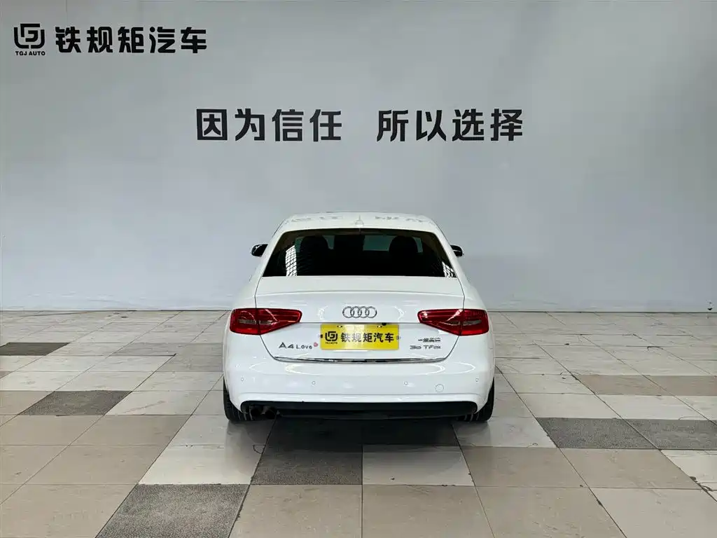 Audi A4L 2013 35 TFSI Automatic Standard фото 5