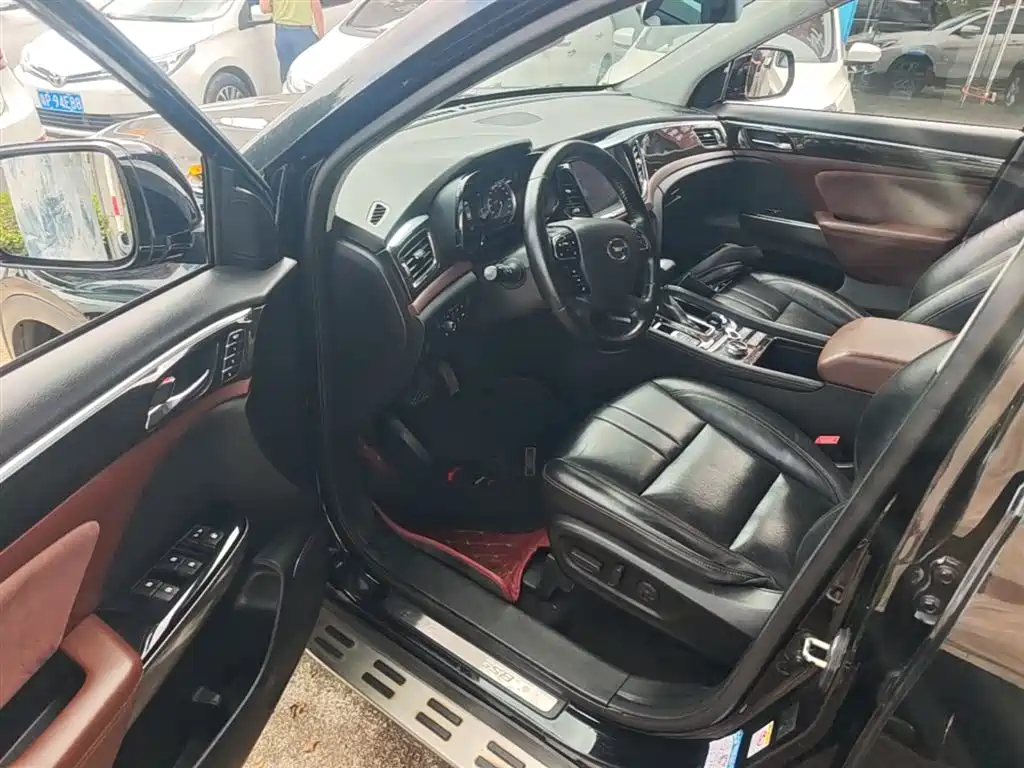 GAC Trumpchi Trumpchi GS8 2017 320T AWD Luxury Smart Connect (7-Seater) фото 16