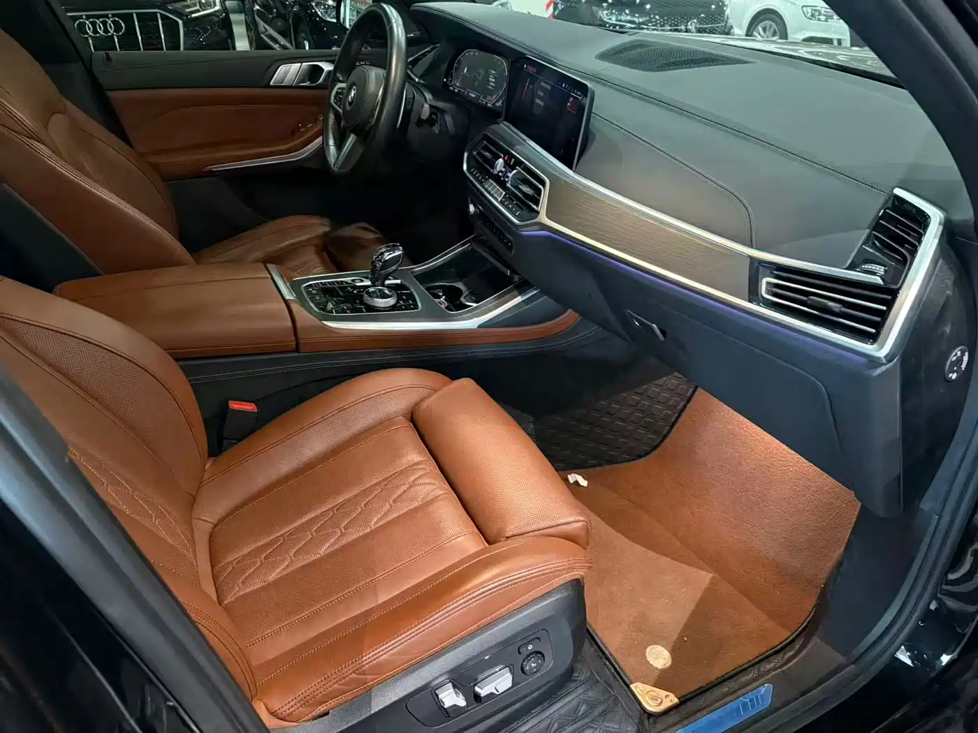 BMW X7 2019 2020 xDrive40i Custom Limited Edition M Sport Package