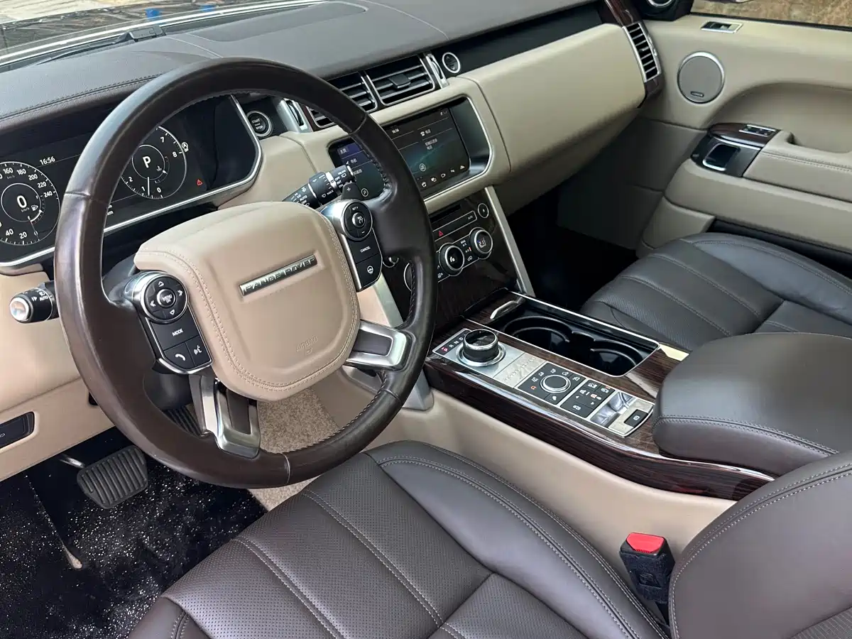 Land Rover Range Rover 2017 3.0 SC V6 Vogue фото 10
