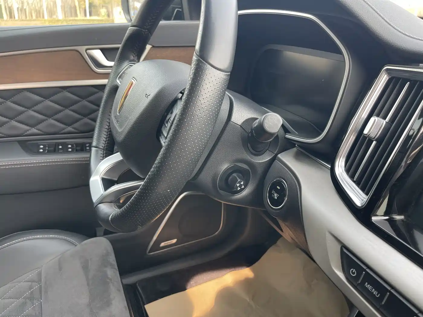 Hongqi HS7 2022 3.0T Automatic 4WD ZhiLian QiXiang Edition 5-seater фото 34