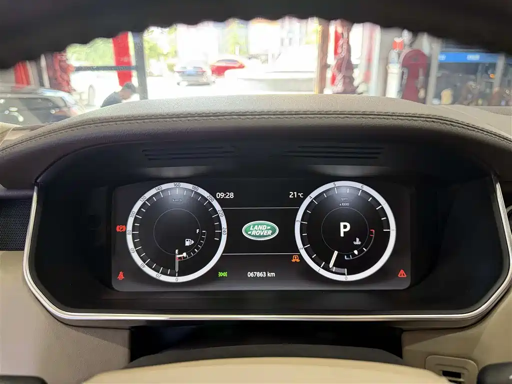 Land Rover Range Rover 2017 3.0 SC V6 Vogue LWB (Long Wheelbase) фото 6