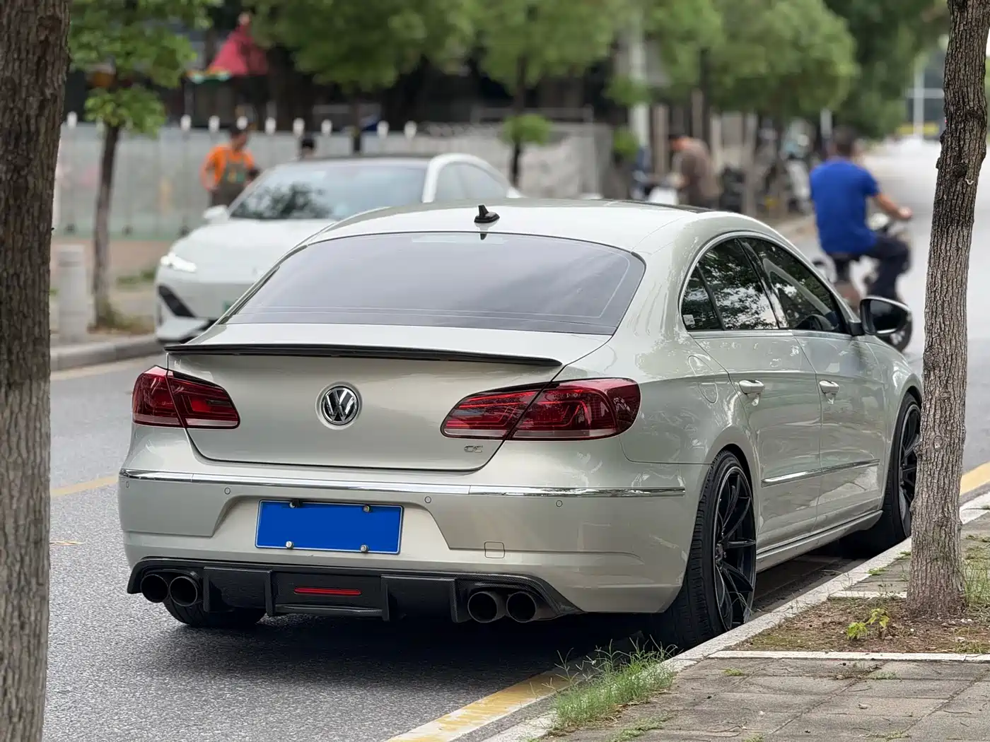 Volkswagen FAW-Volkswagen CC 2018 1.8TSI Premium фото 6