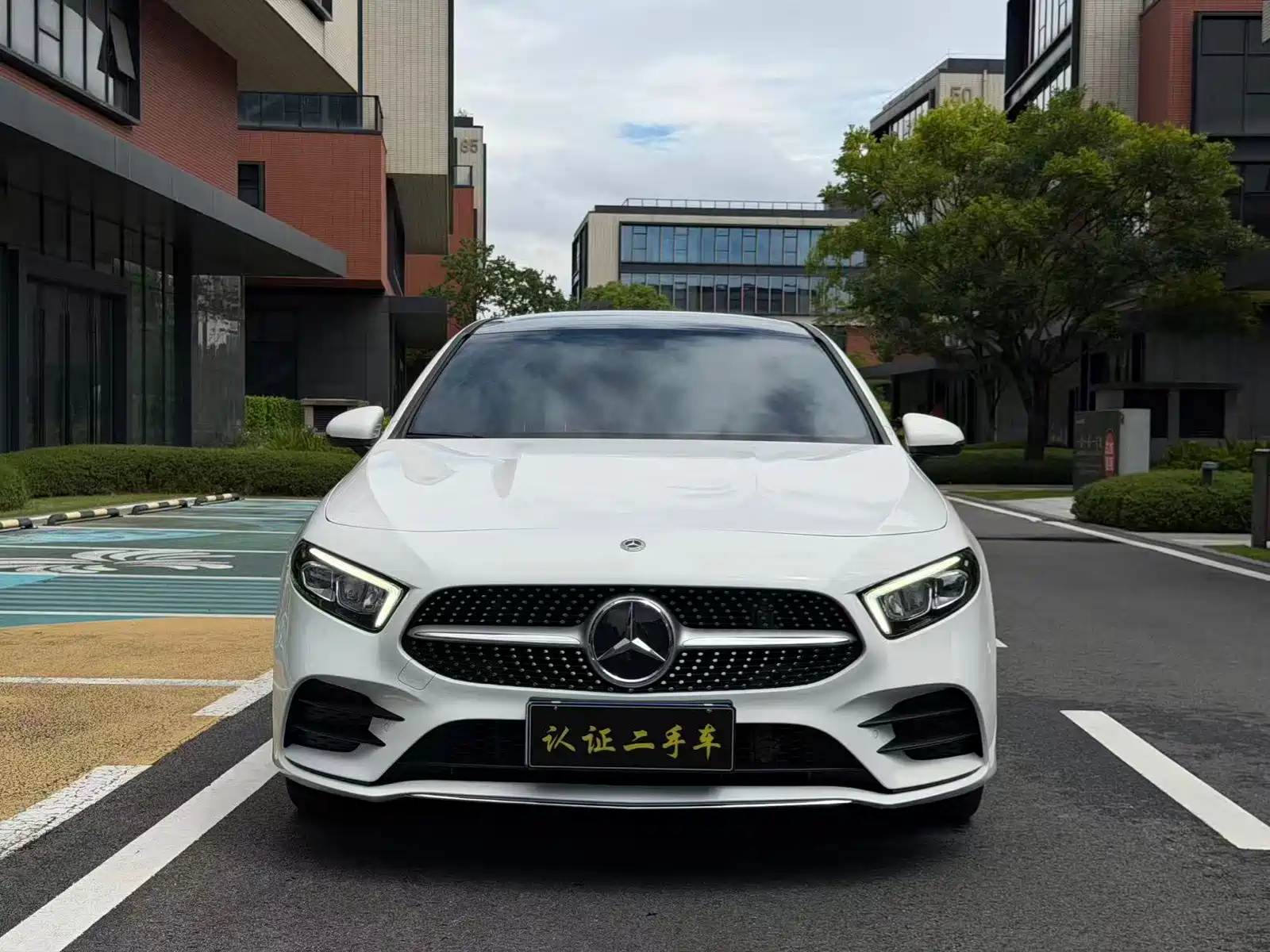 صورة 2 - Mercedes-Benz A-Class