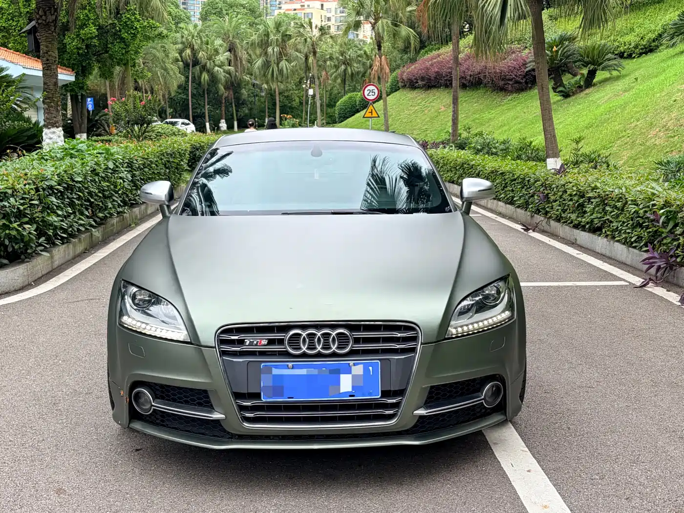Audi TTS 2011 2011 Model TTS Coupe 2.0TFSI quattro