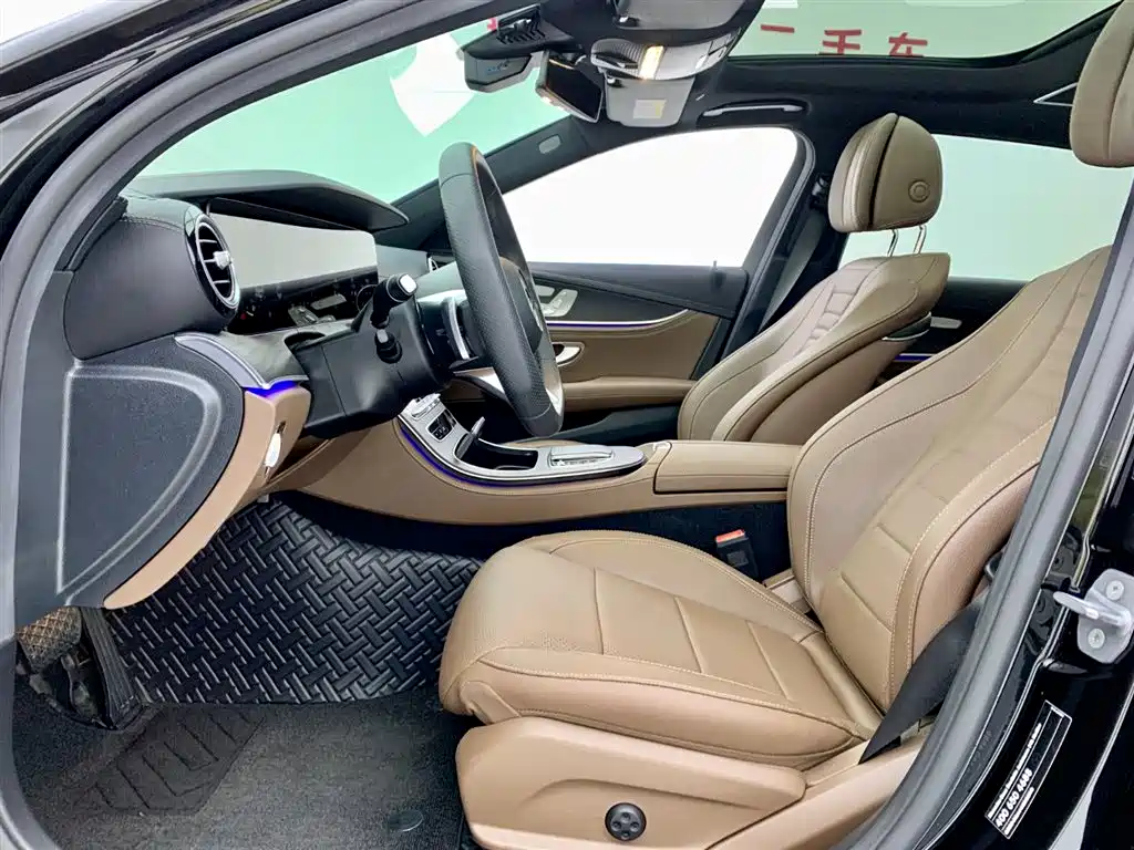 Mercedes-Benz E-Class 2023 E 300 L Sport Fashion фото 11
