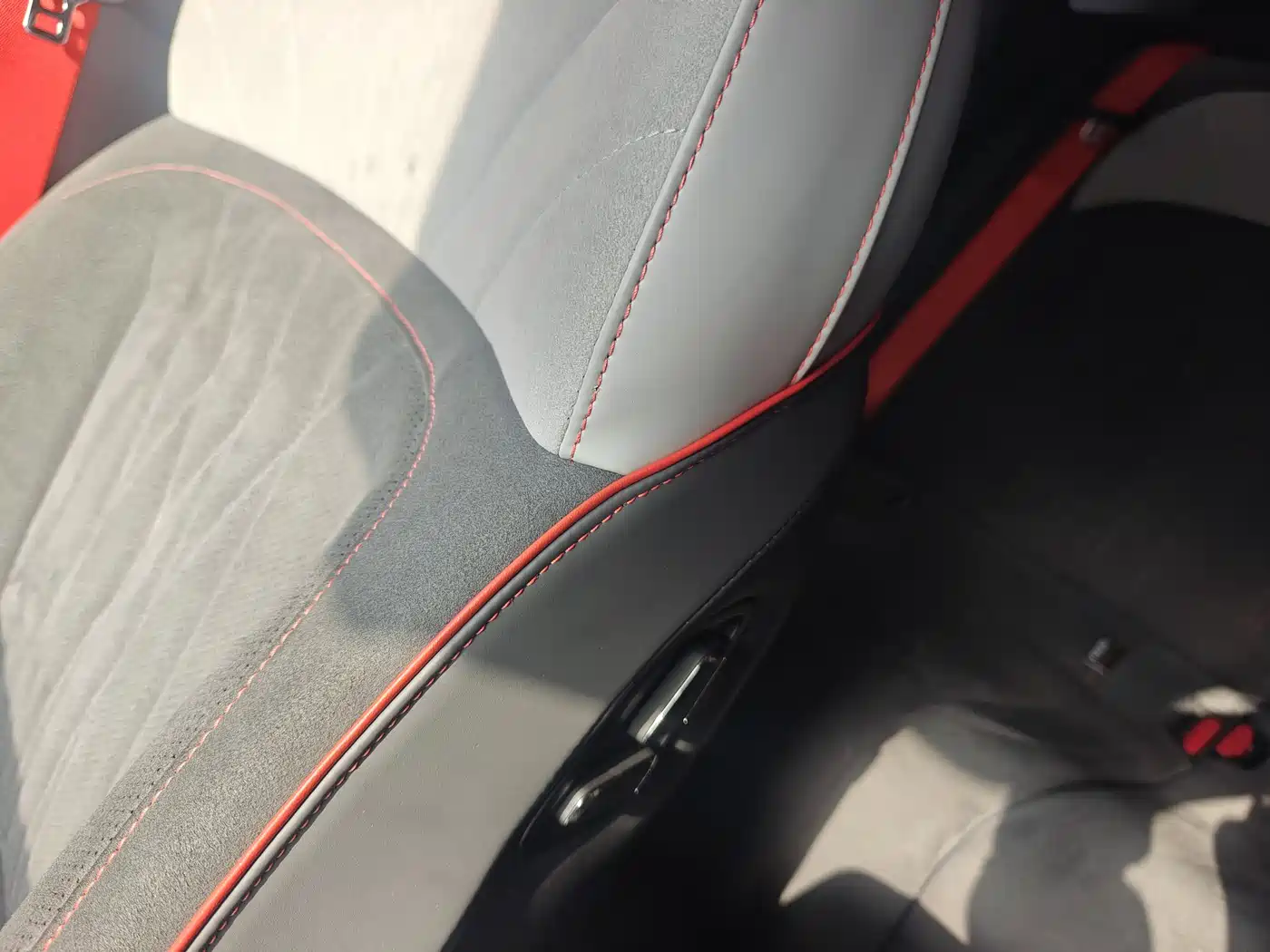 GEELY GALAXY GALAXY E8