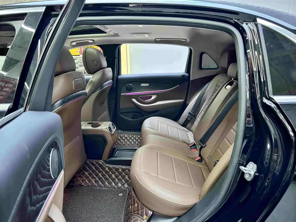 Mercedes-Benz E-Class 2016 E 300 L Sport Fashion Type фото 7