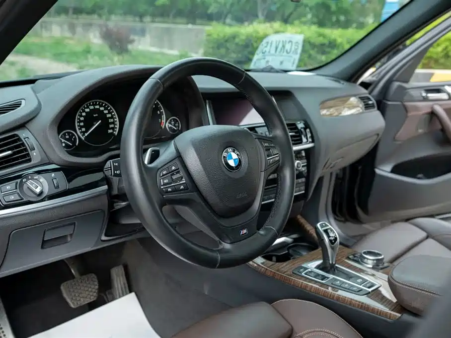 BMW X3 (Import) 2014 xDrive28i X Design Package фото 21