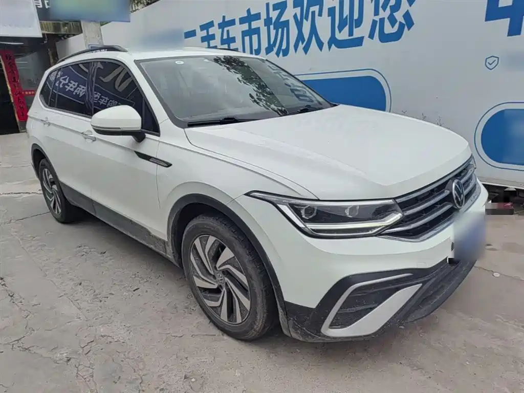 Volkswagen Tiguan L 2023 330TSI Auto 2WD Comfort Edition фото 4
