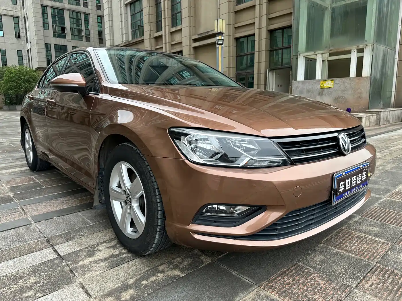 Volkswagen Lamando 2017 230TSI DSG Trend Edition фото 8