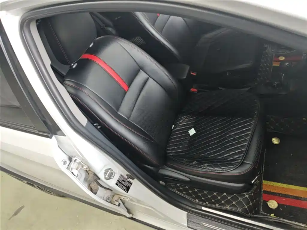 Toyota YARiS L Zhi Xuan 2020 Zhi Xuan X 1.5L CVT Leading фото 4