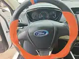 Photo 11 - Ford Escort