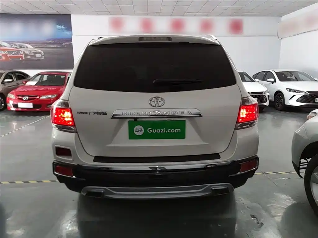 Toyota Highlander 2012 2.7L 2WD 5-seater Elite Edition фото 6
