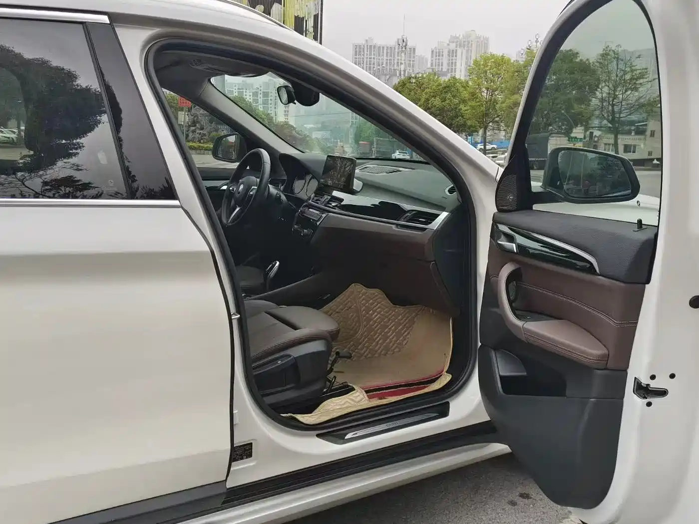 BMW X1 2020 sDrive20Li Premium Edition фото 7