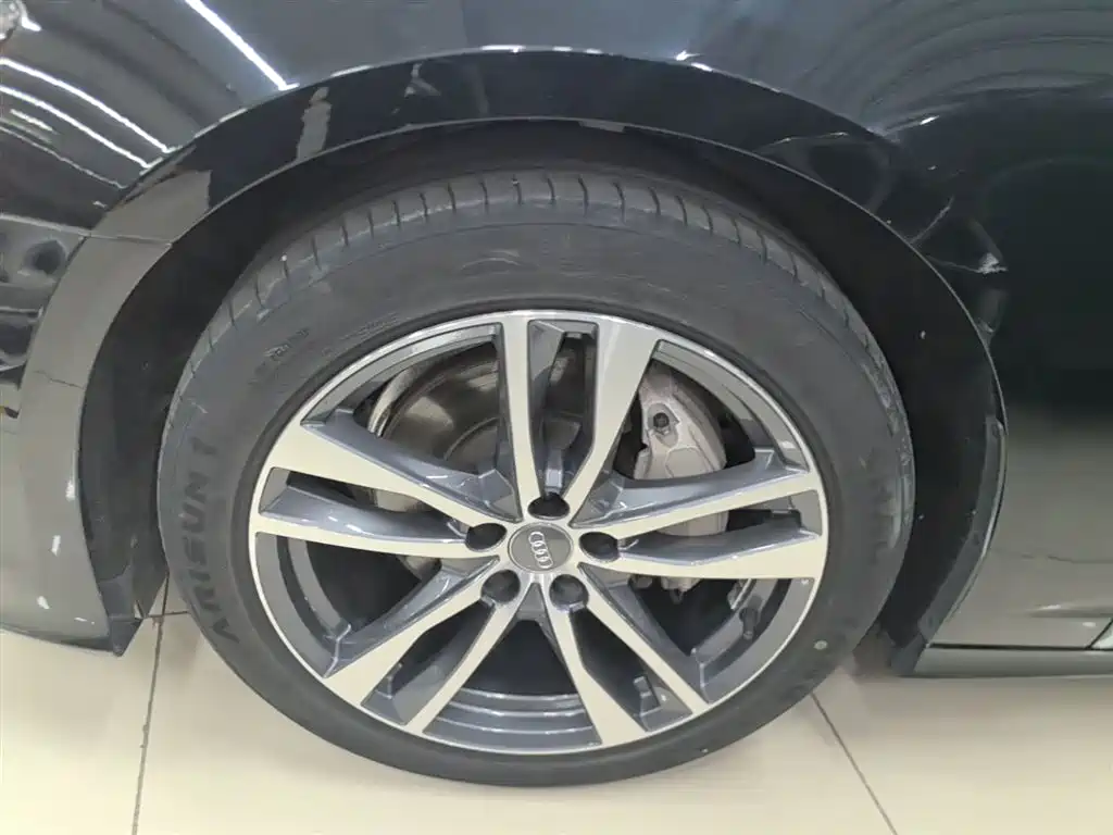 Audi A6L 2020 40 TFSI Luxury Dynamic фото 23
