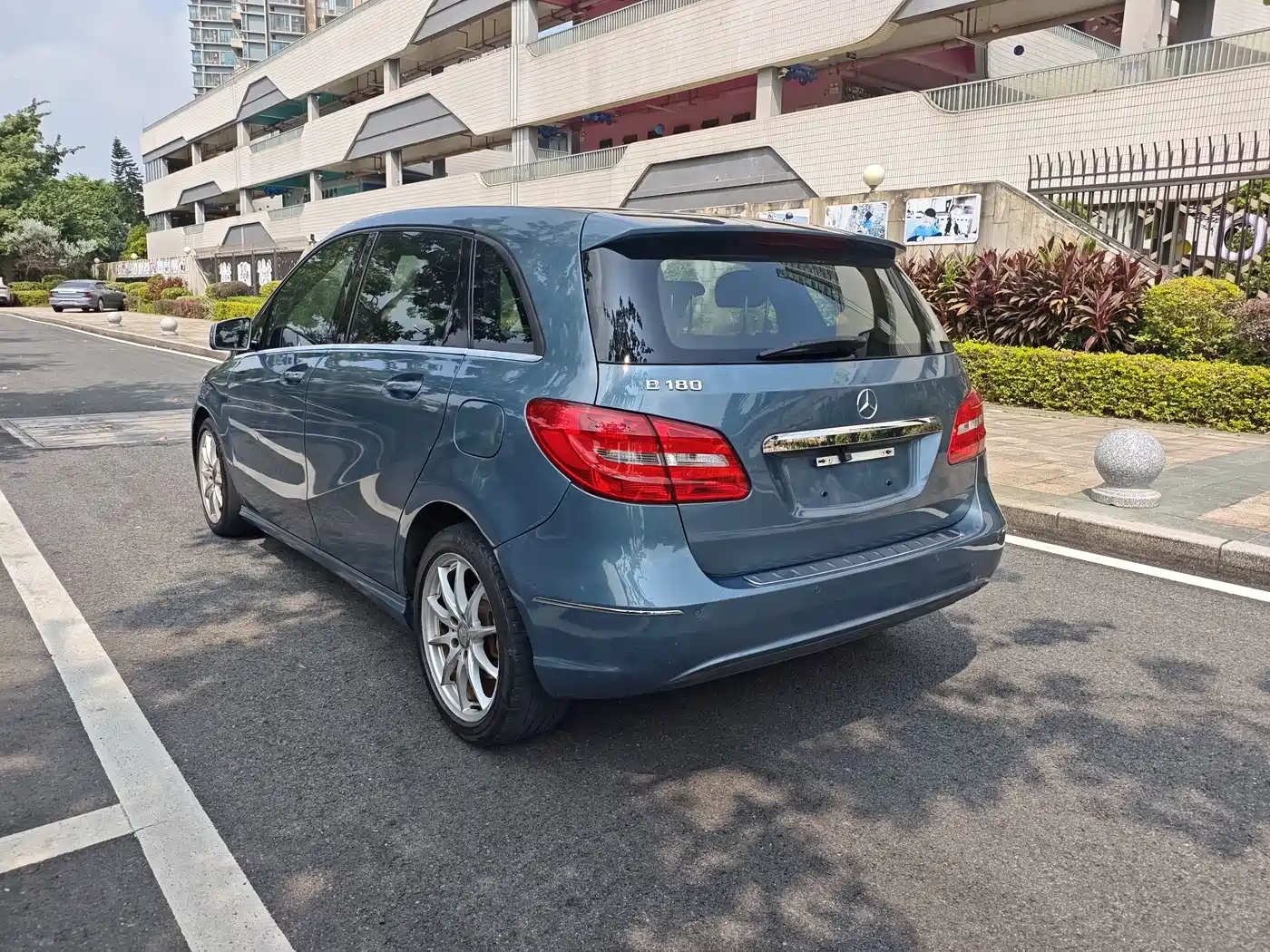 Mercedes-Benz B-Class 2013 2012 B 180