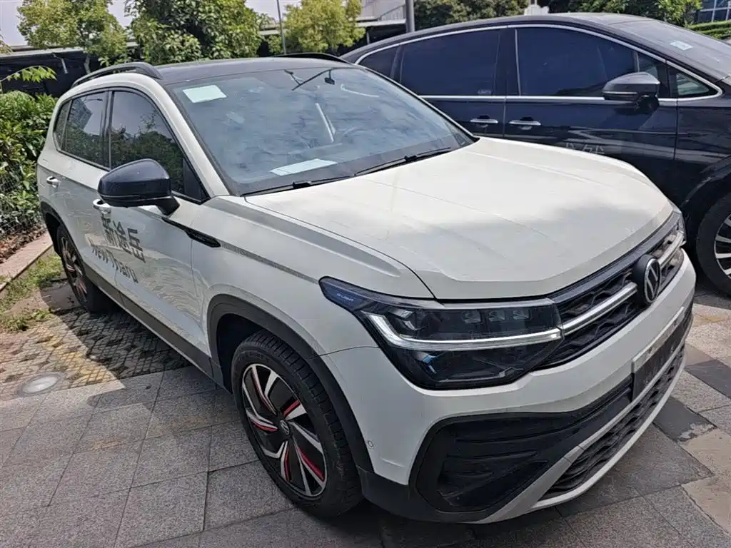 Volkswagen Tharu 2024 300TSI 2WD Moon Premium Edition фото 4