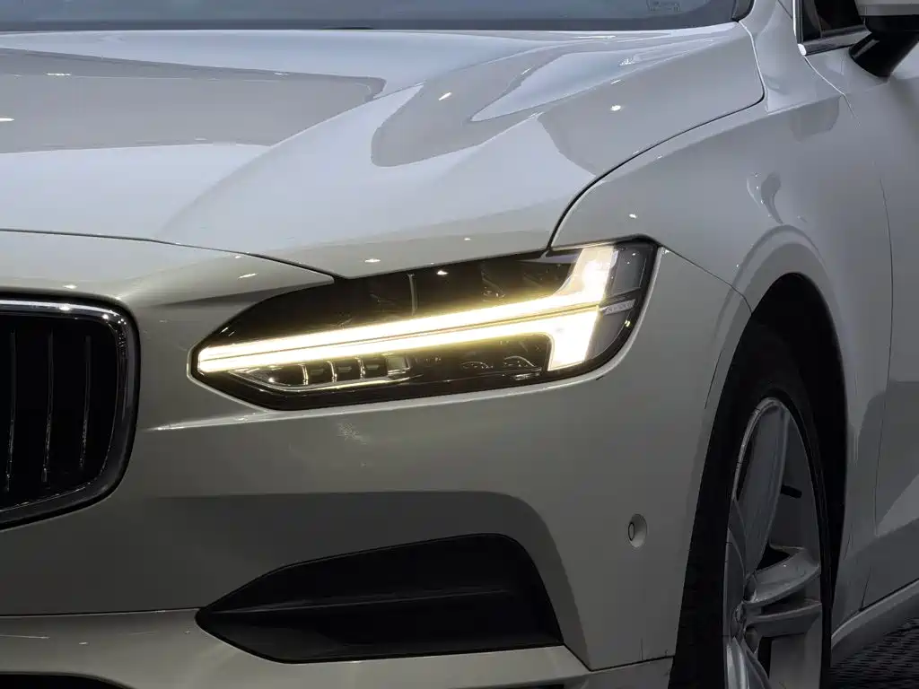 Volvo S90 2017 2017 T4 Inscription