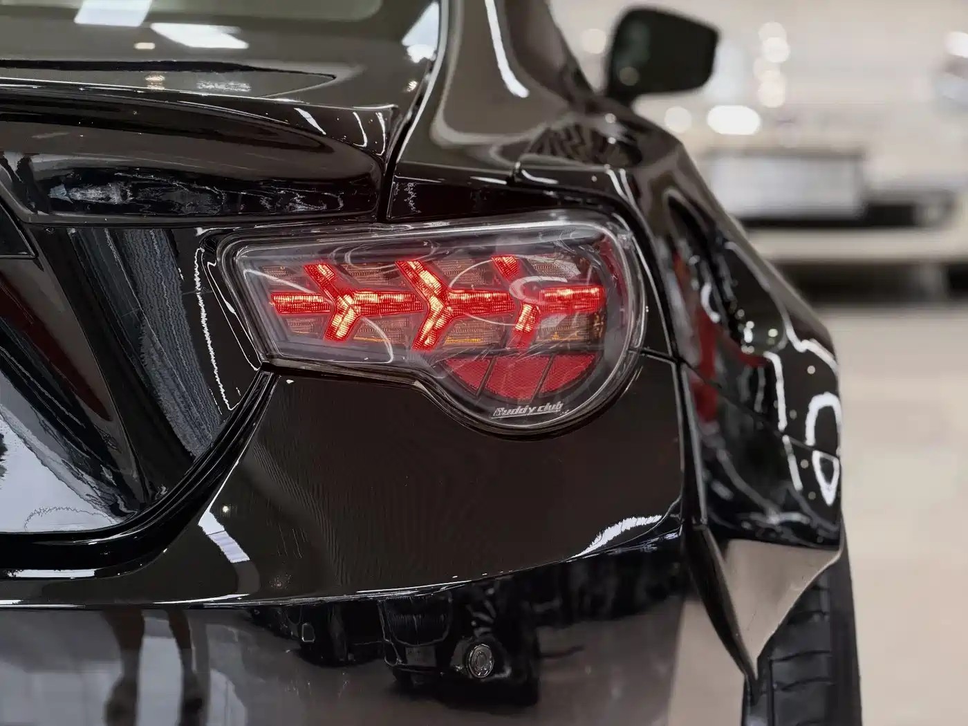 Subaru BRZ 2015 2.0i Manual фото 8